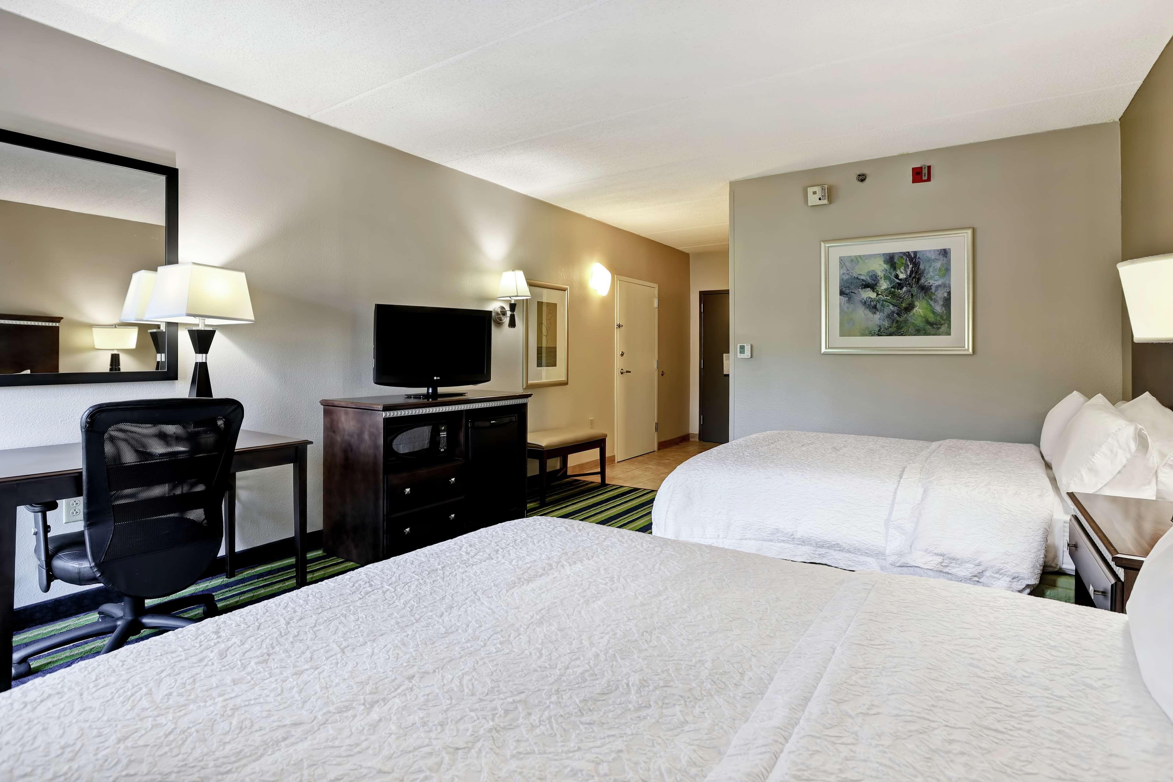 Hampton Inn Atlanta-Woodstock Ngoại thất bức ảnh