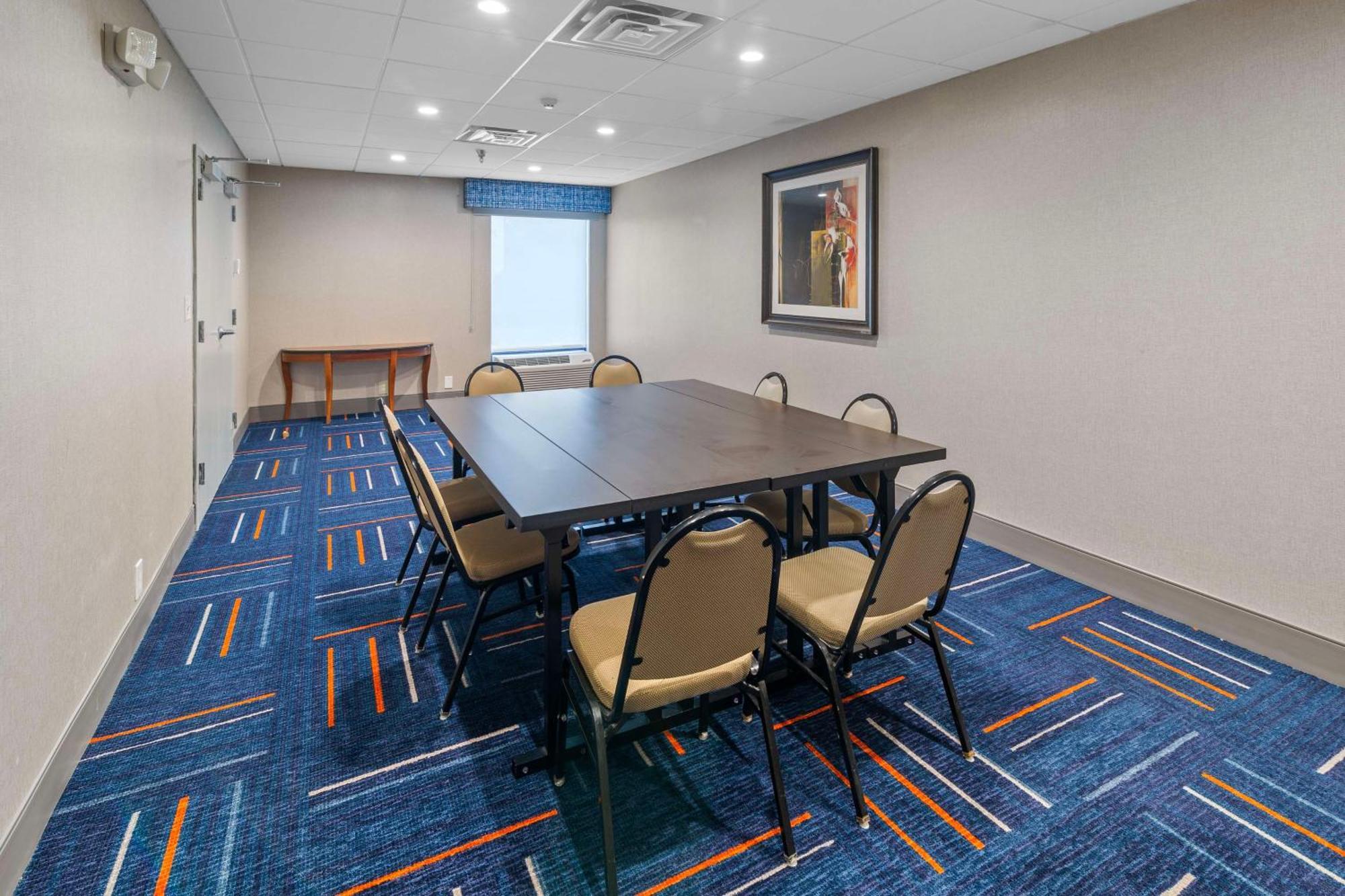 Hampton Inn Atlanta-Woodstock Ngoại thất bức ảnh